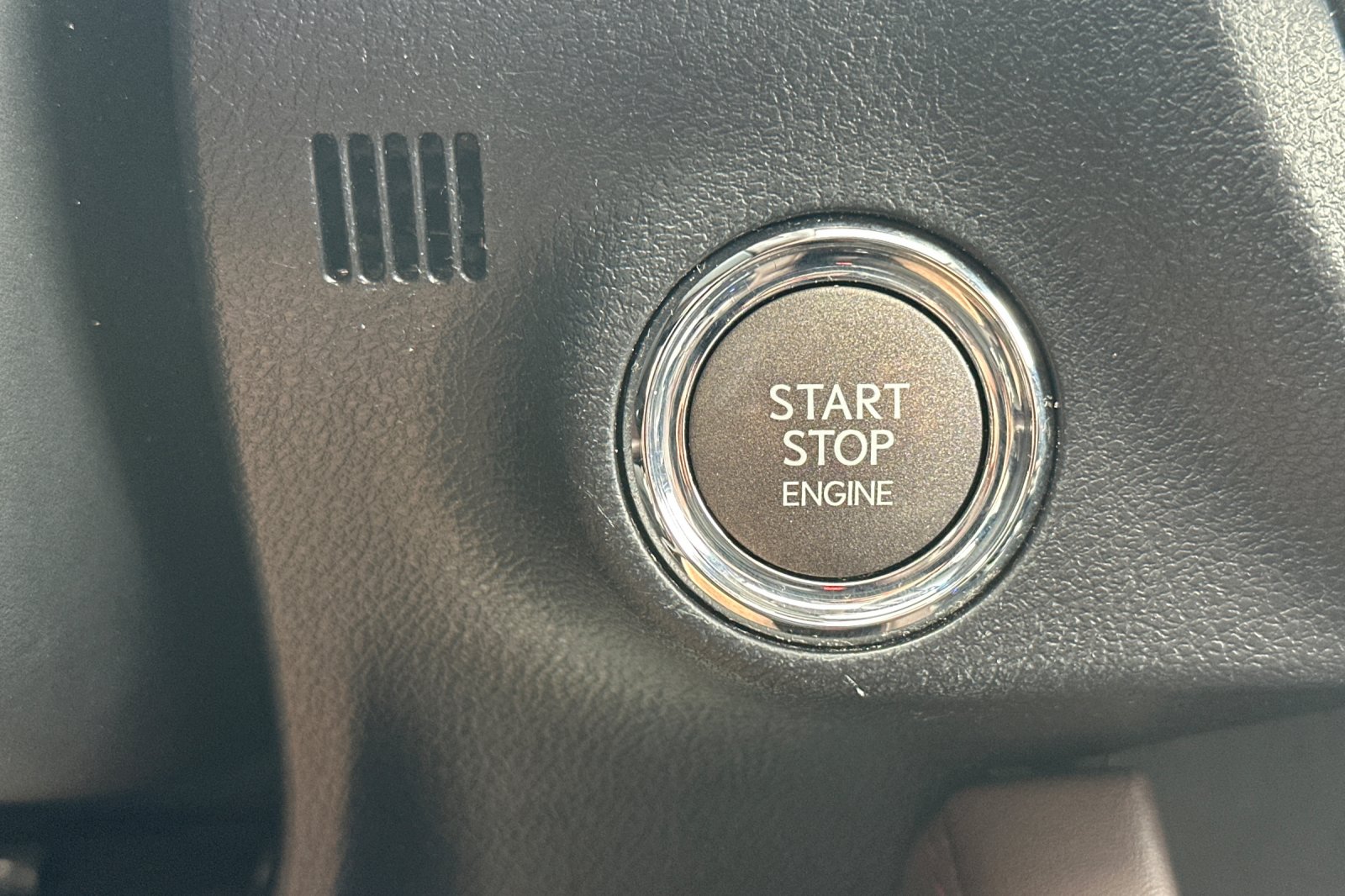 Used 2017 White Lexus 350 image 22