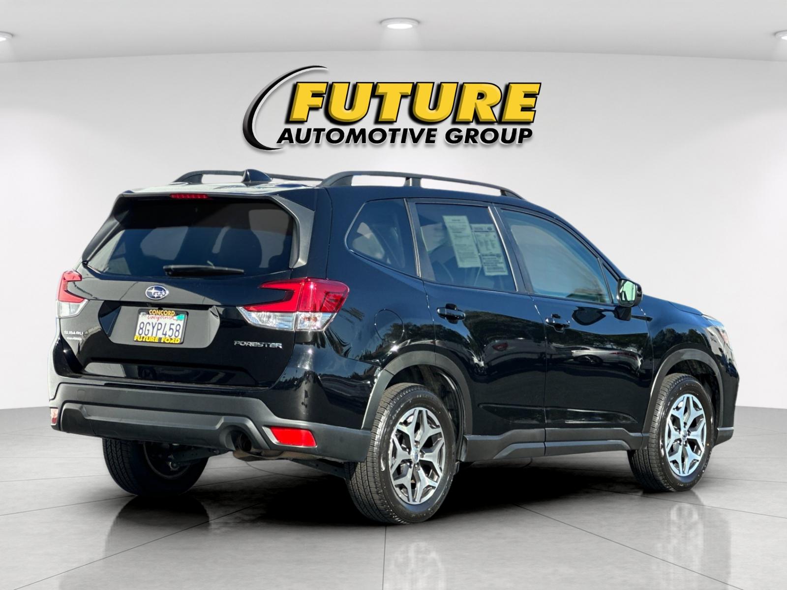 Used 2019 Black Subaru Premium image 3