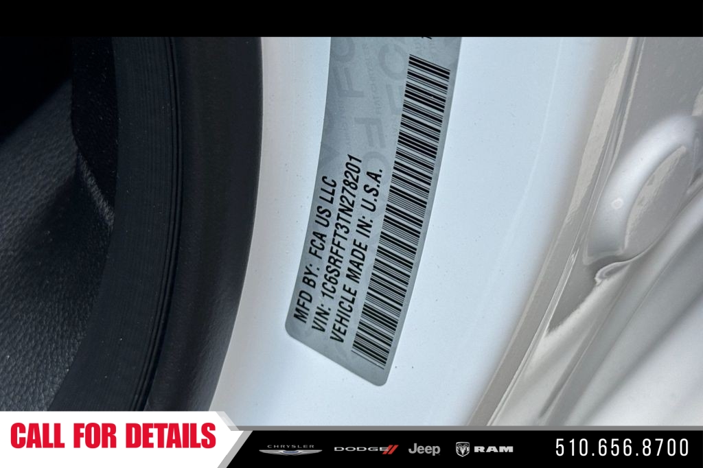 New 2026 Bright White Clear-Coat Exterior Paint RAM Big Horn/Lone Star image 23