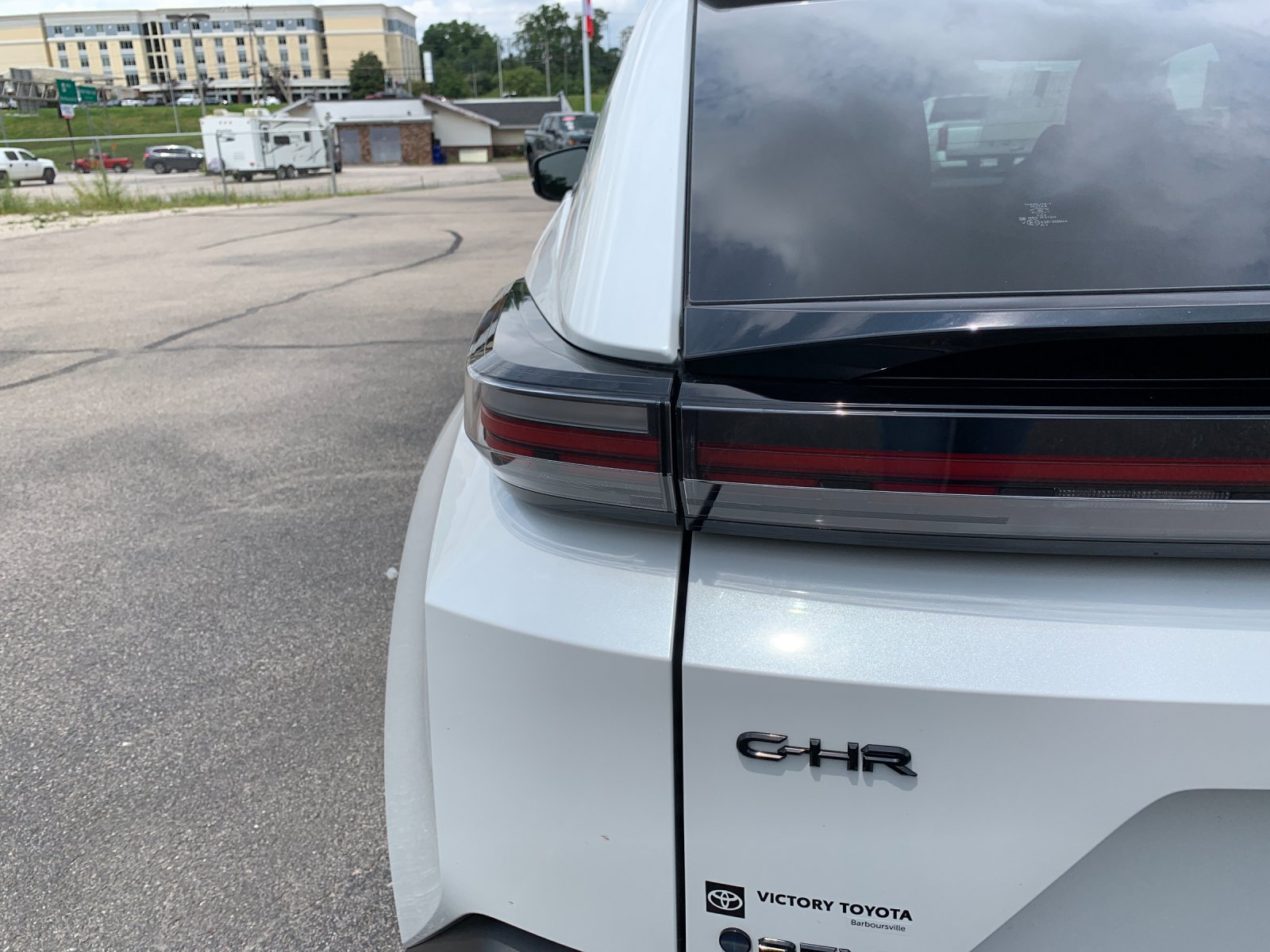 New 2026 Wind Chill Pearl Toyota SE image 31