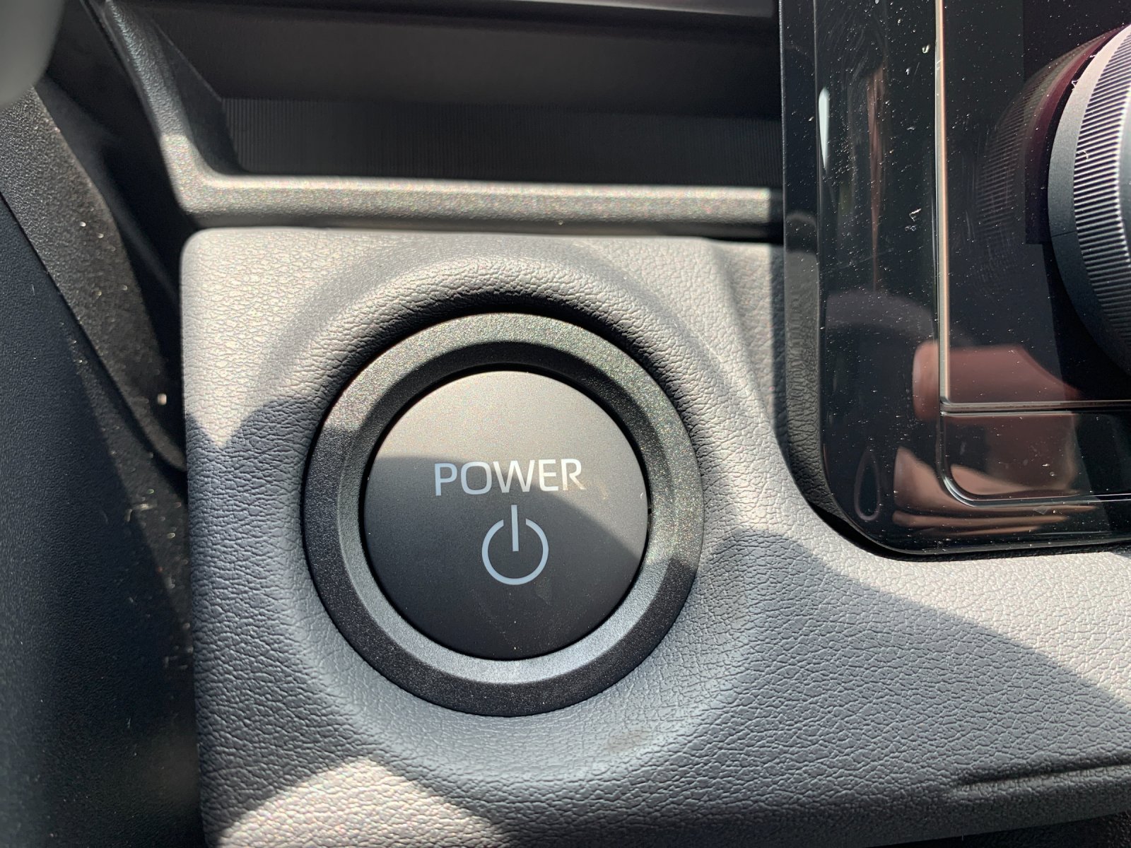 New 2026 Wind Chill Pearl Toyota SE image 23