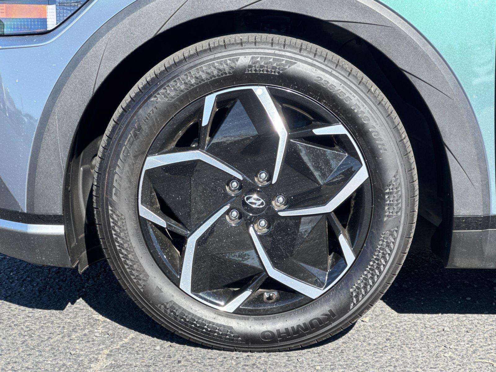 Used 2024 Green Hyundai SEL image 25