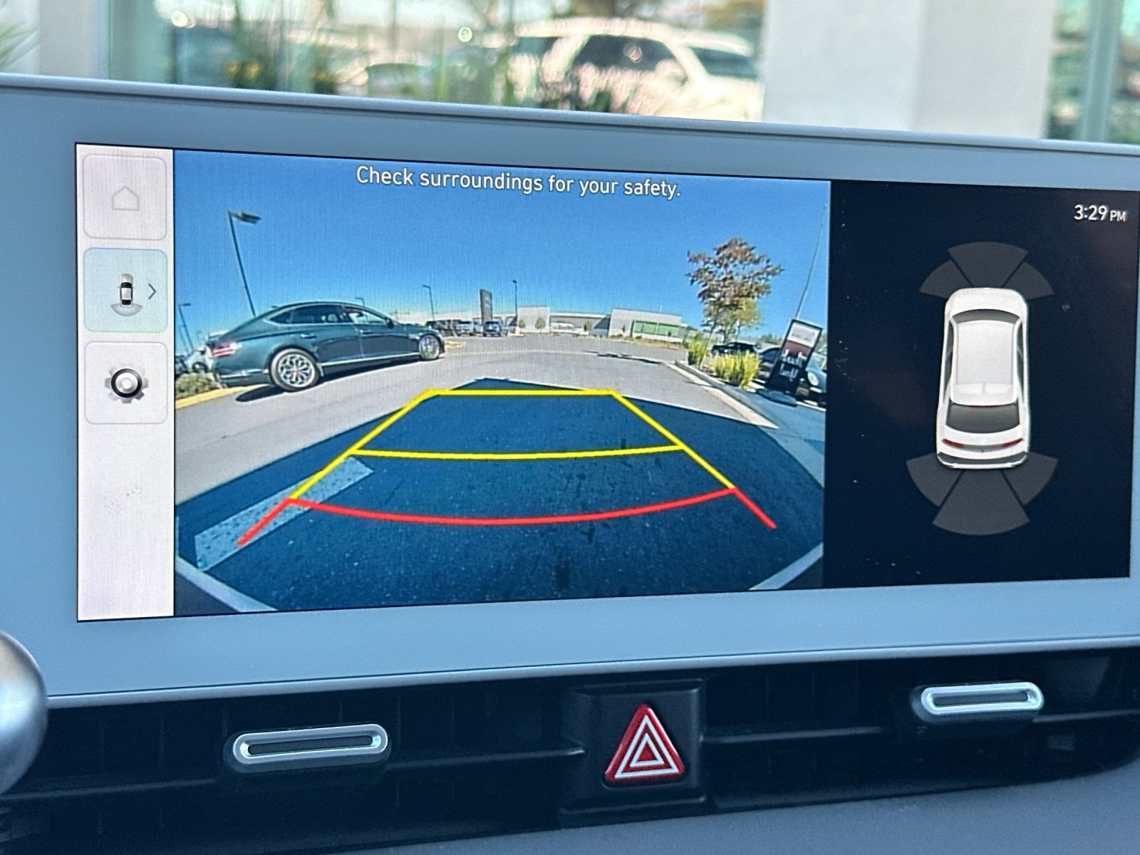 Used 2024 White Hyundai SEL image 19