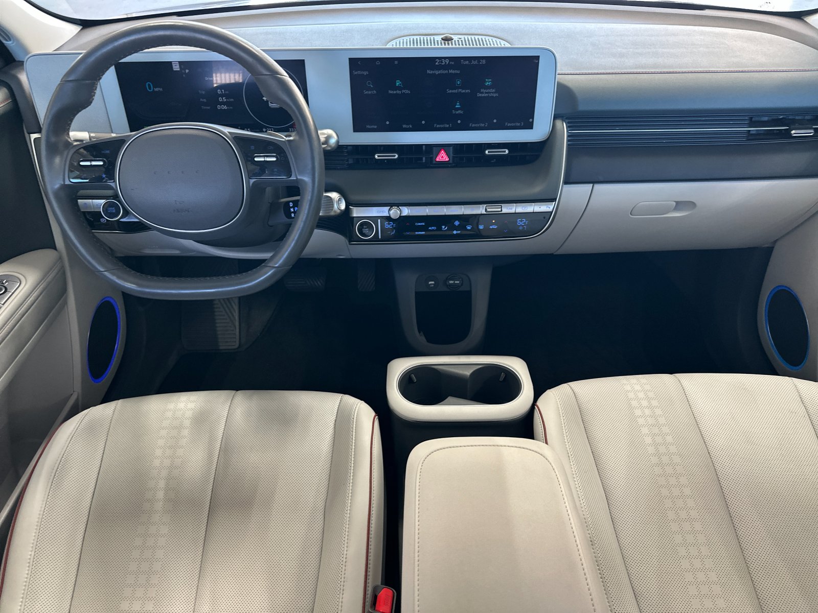 Used 2023 Gray Hyundai SEL image 12