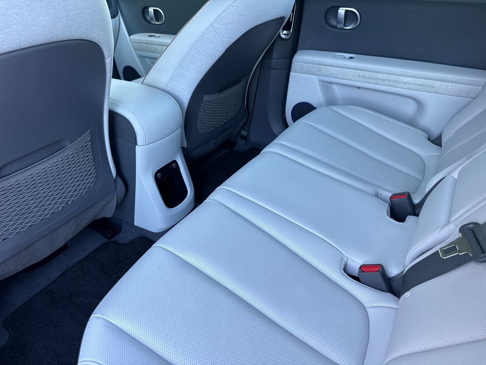 Used 2023 Gray Hyundai Limited image 11