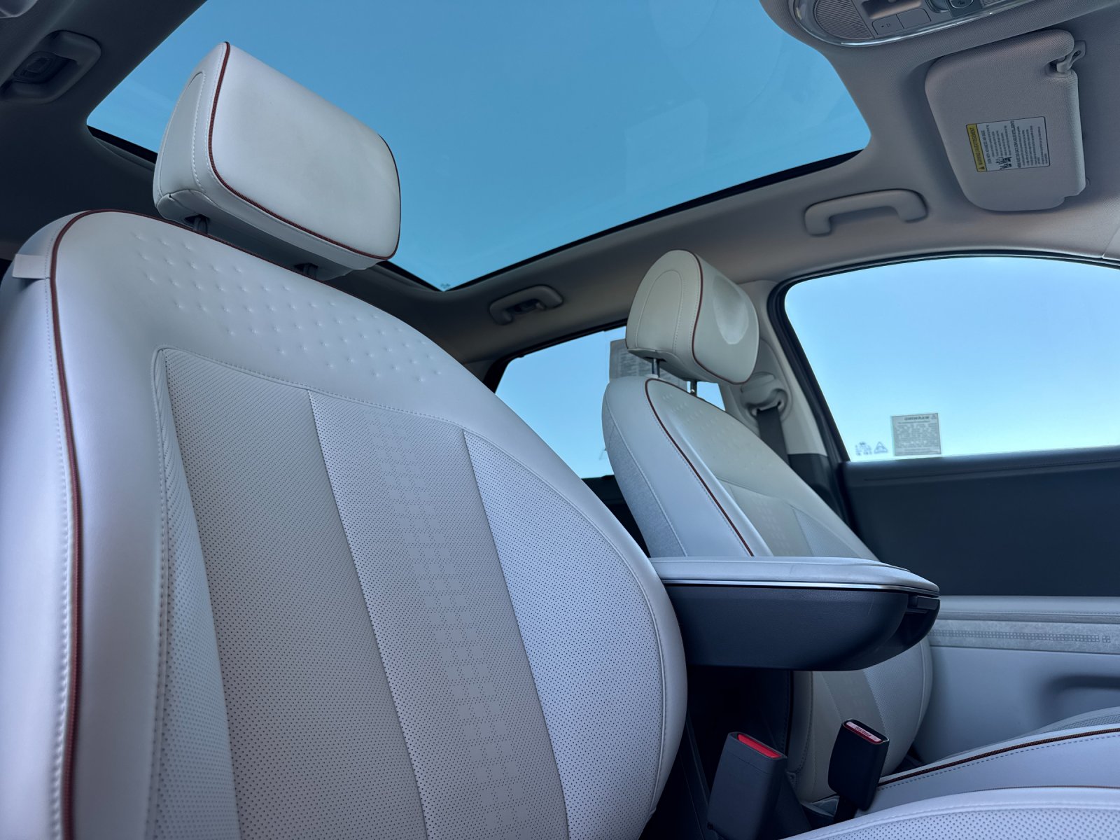 Used 2023 Gray Hyundai Limited image 16