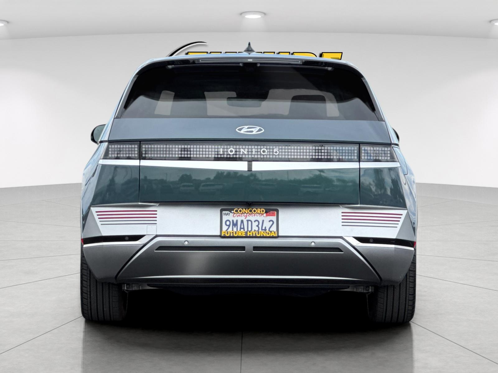 Certified Used 2024 Green Hyundai Limited image 4