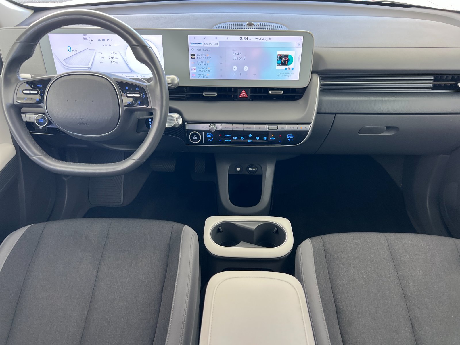 Used 2024 Green Hyundai SEL image 12