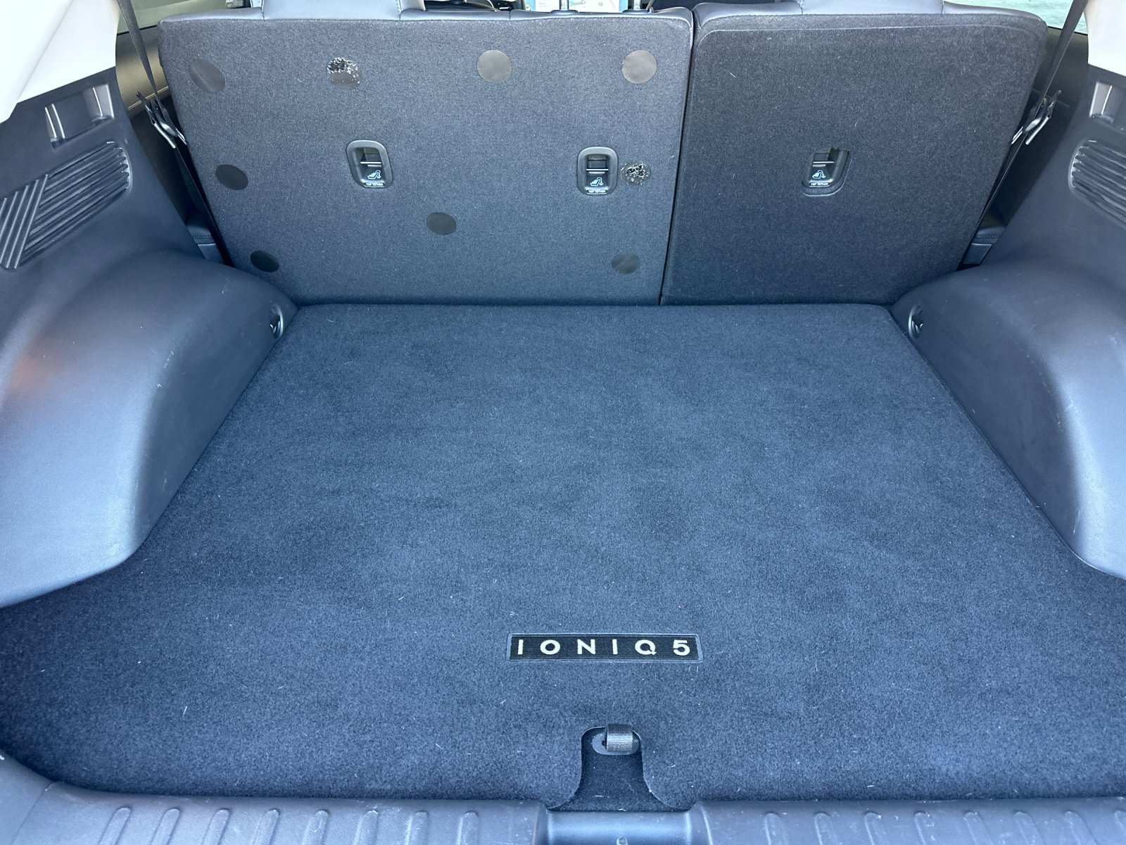 Used 2023 Gold Hyundai SEL image 14