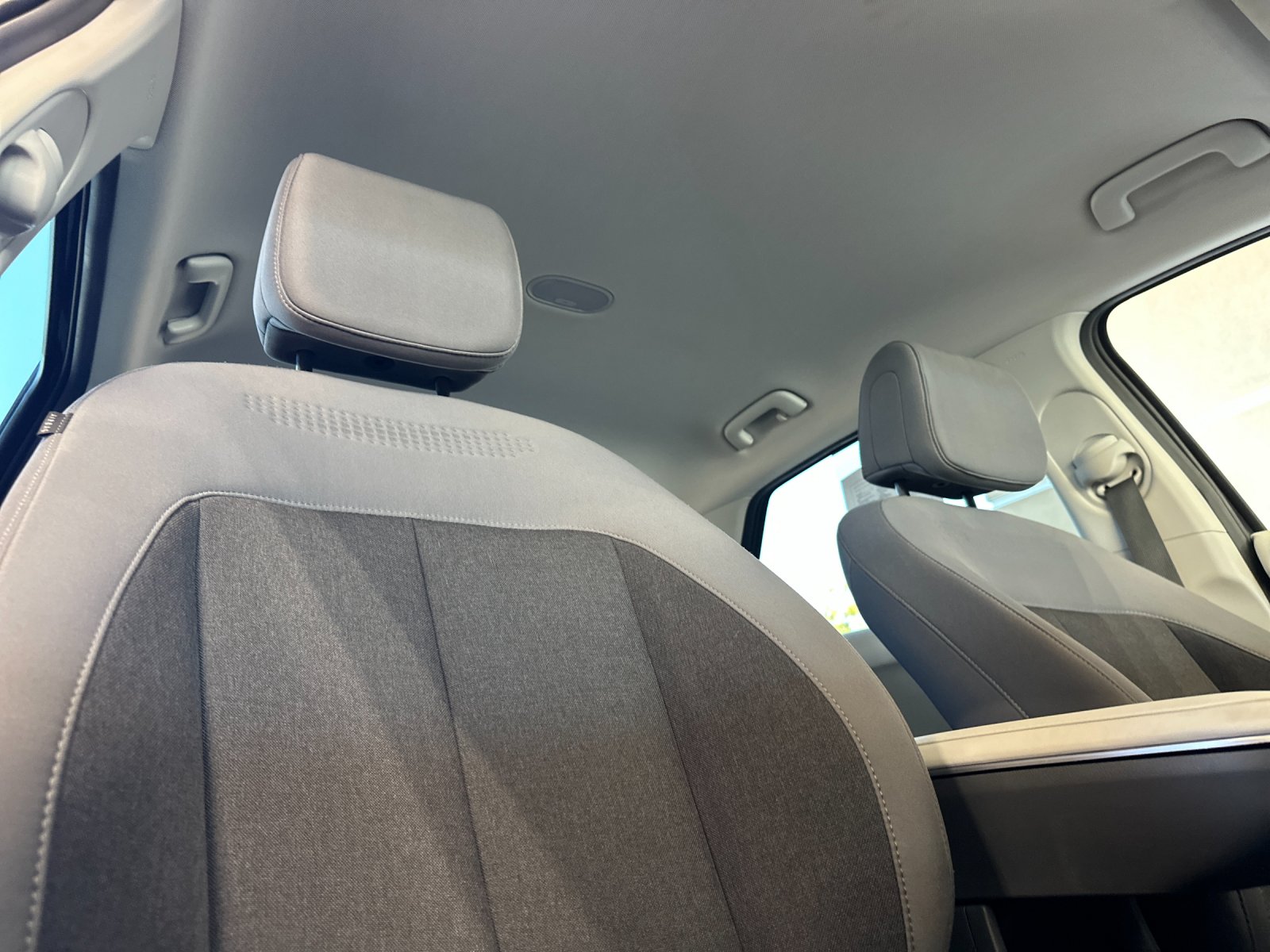 Used 2024 Black Hyundai SEL image 16