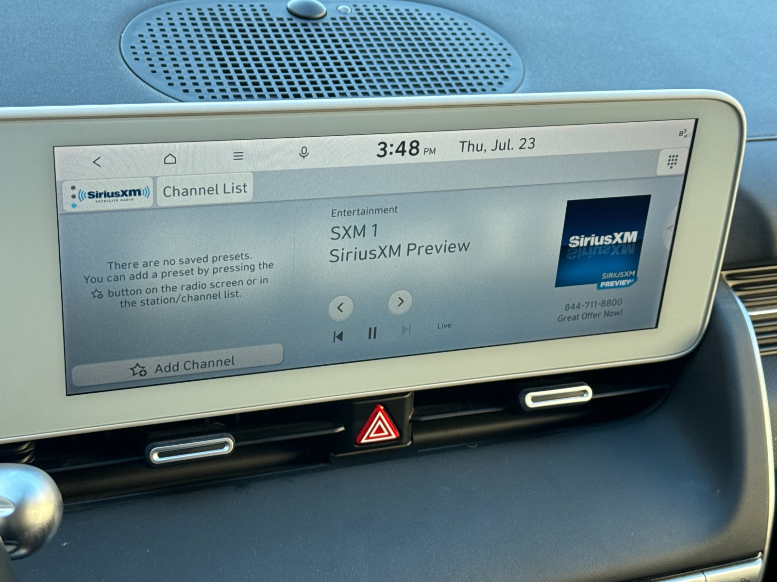 Used 2024 Green Hyundai SEL image 17