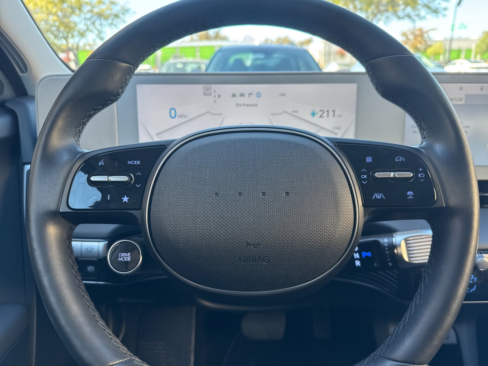 Used 2024 Green Hyundai SEL image 23