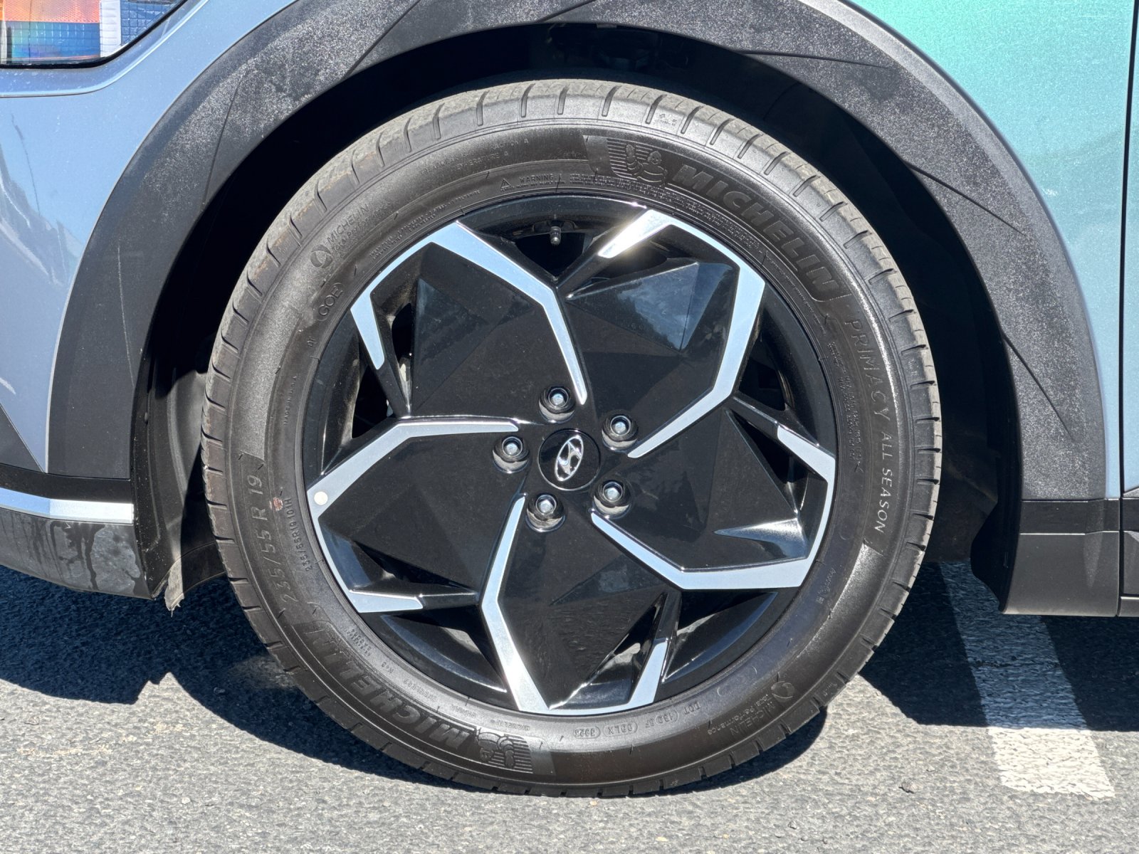 Used 2024 Green Hyundai SEL image 25