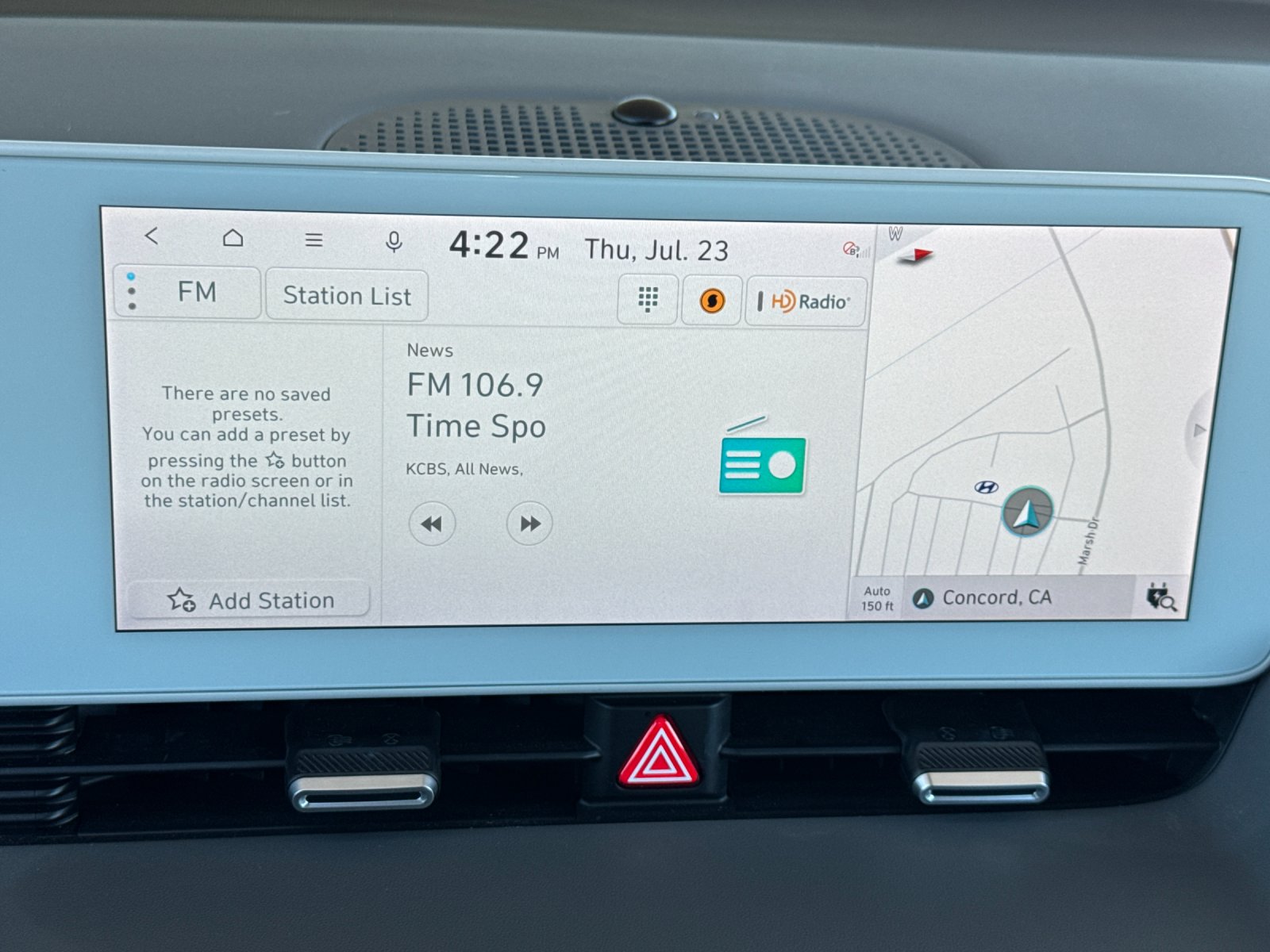 Used 2024 Gray Hyundai SEL image 17
