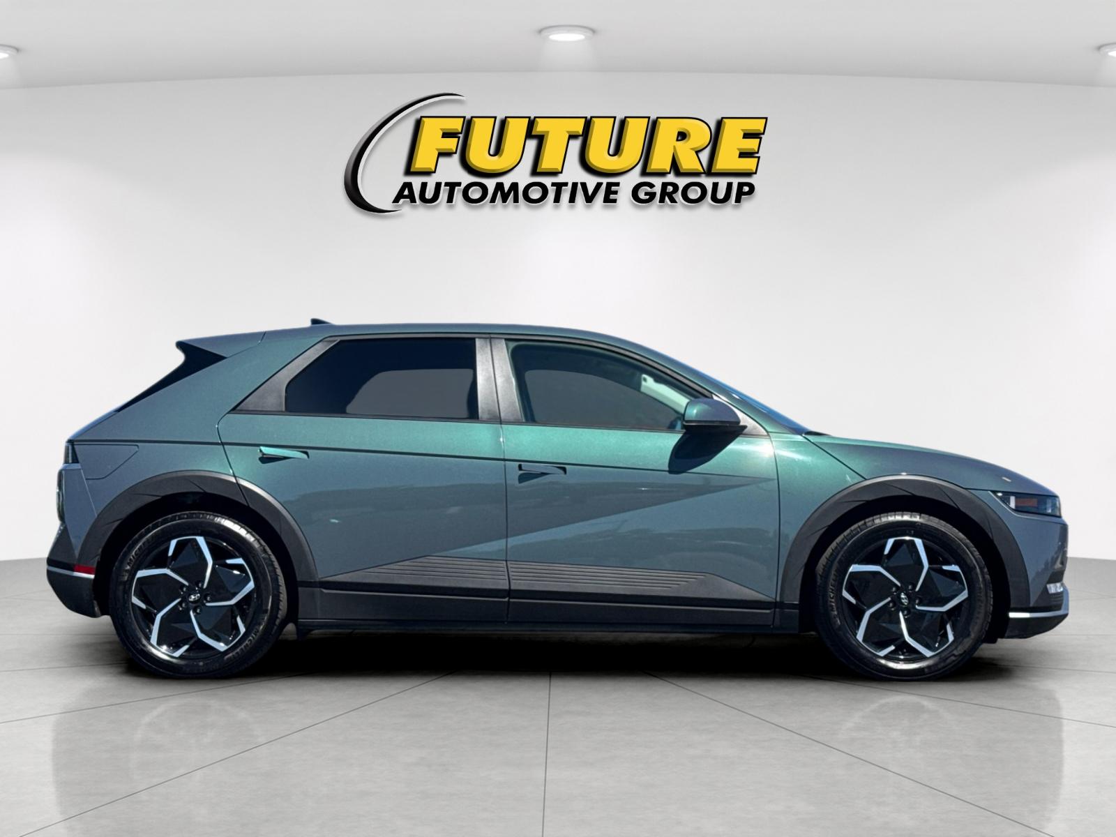 Used 2024 Hyundai IONIQ 5 SEL with VIN KM8KN4DE3RU304626 for sale in Concord, CA