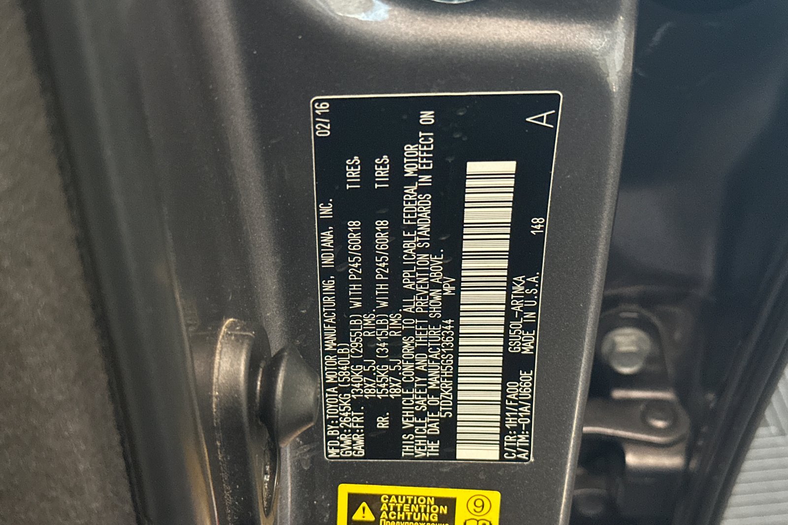 Used 2016 Gray Toyota LE Plus V6 image 28