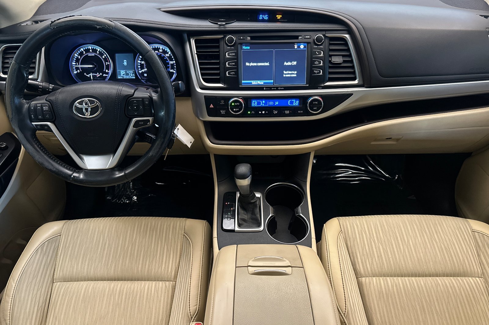 Used 2016 Gray Toyota LE Plus V6 image 13