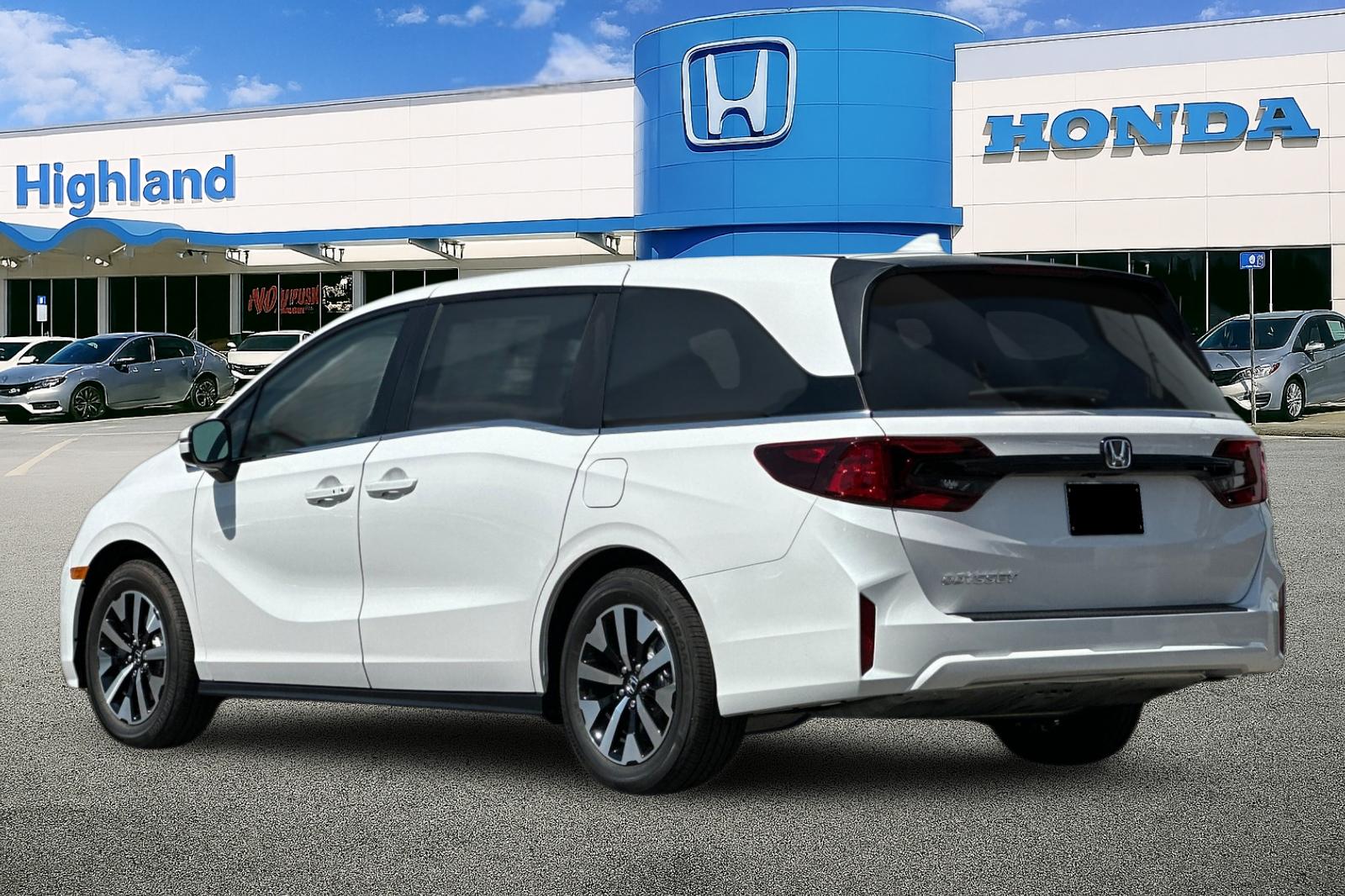 New 2026 Platinum White Honda EX-L image 3
