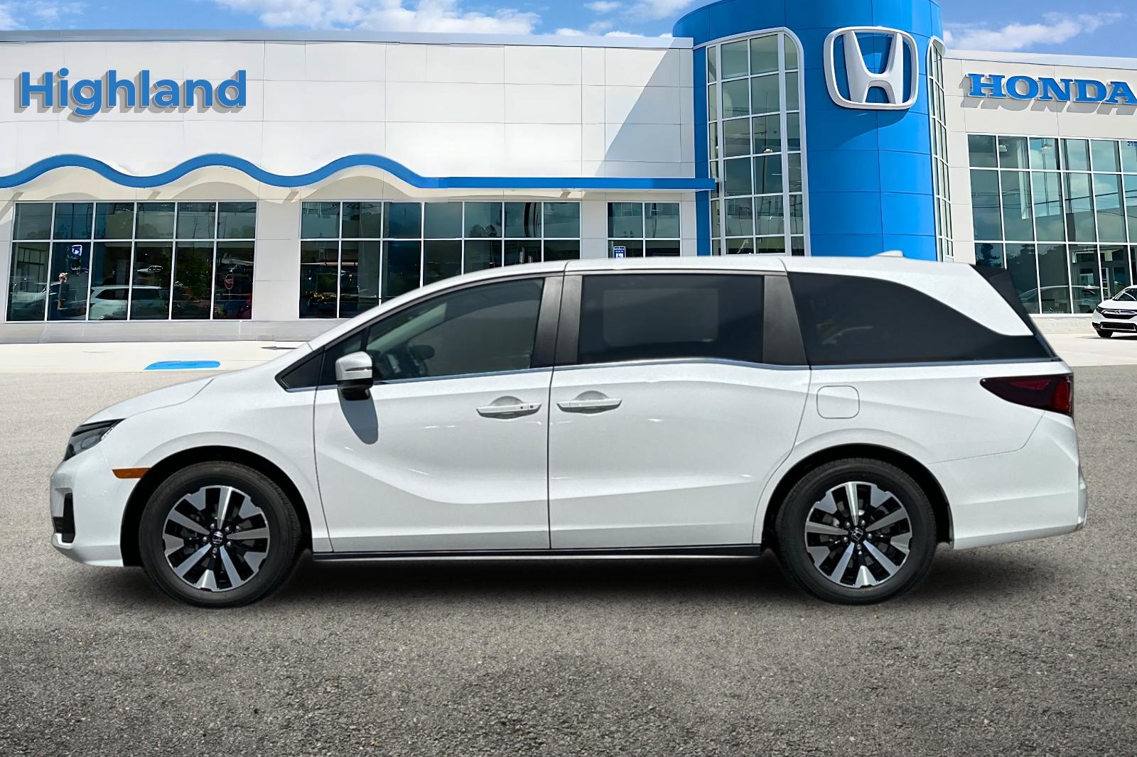 New 2026 Platinum White Honda EX-L image 2