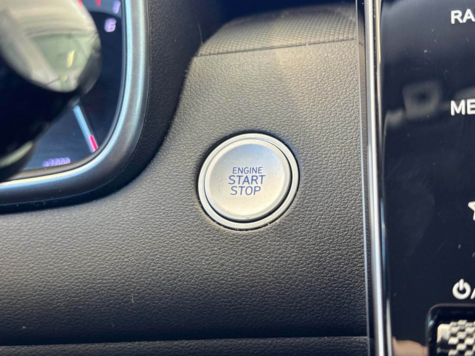 Used 2023 Blue Hyundai SEL image 22