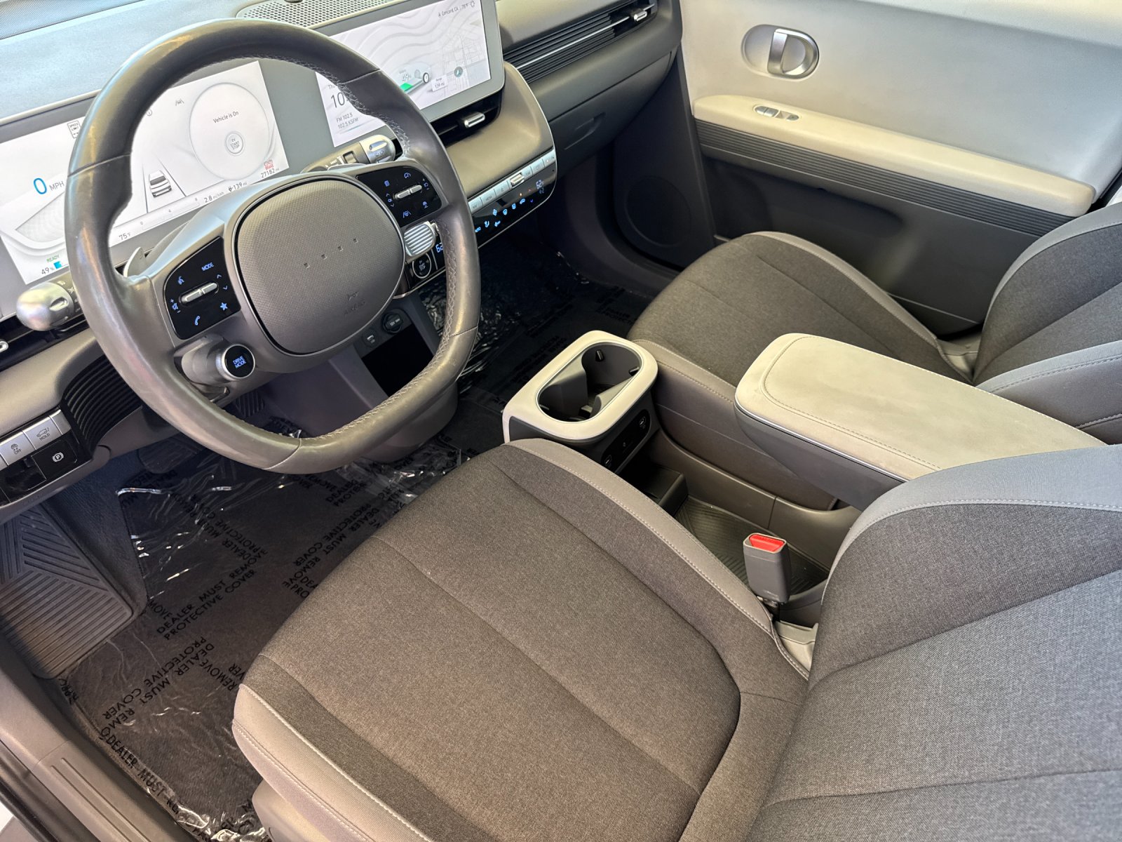 Used 2024 White Hyundai SEL image 10