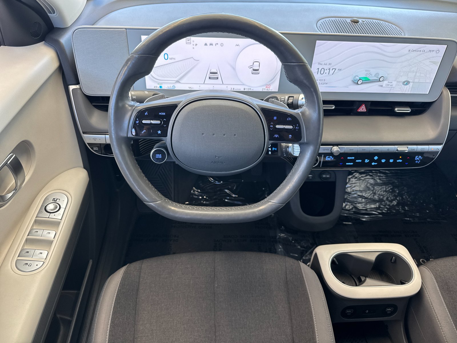 Used 2024 White Hyundai SEL image 14