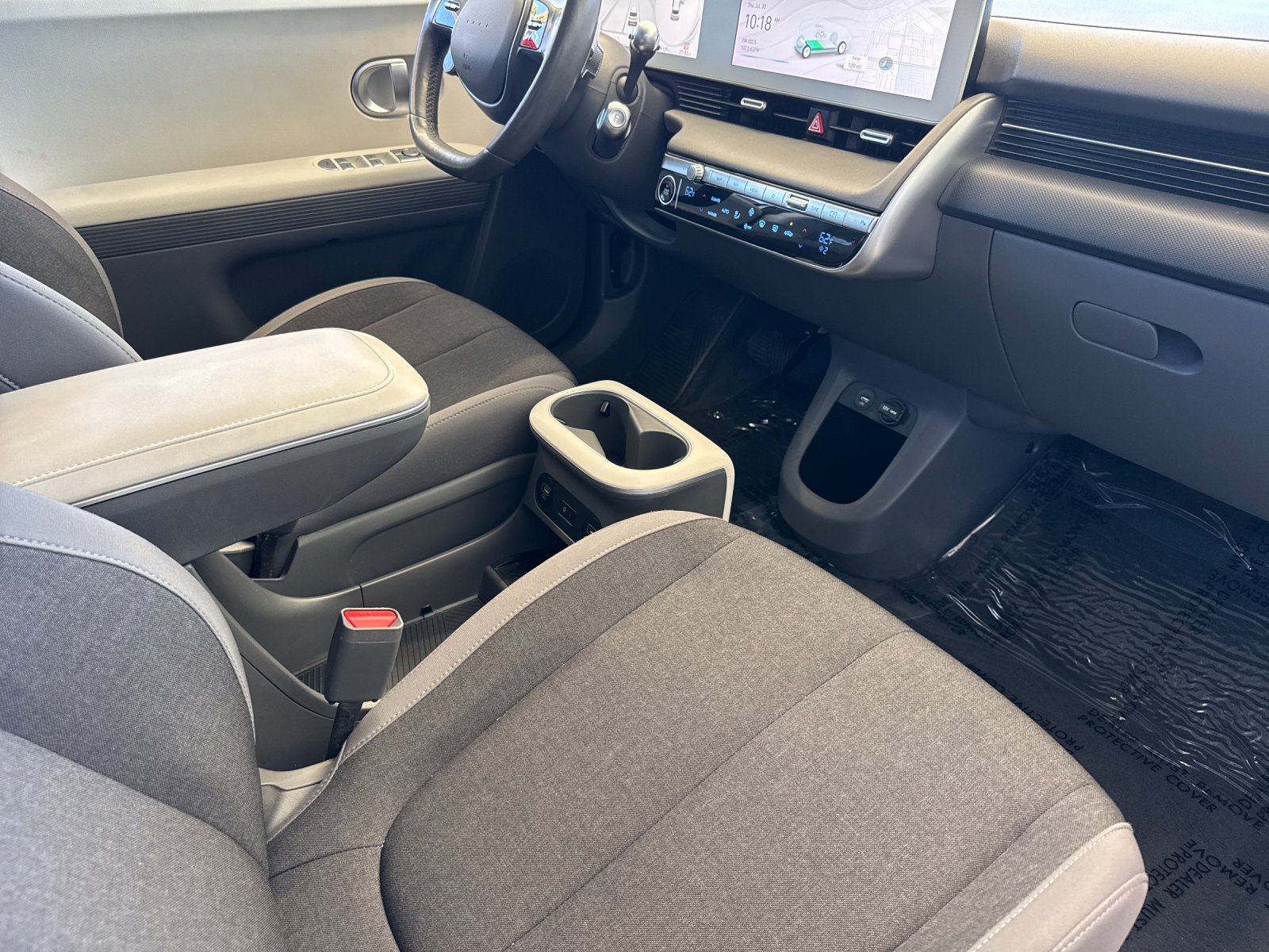 Used 2024 White Hyundai SEL image 16
