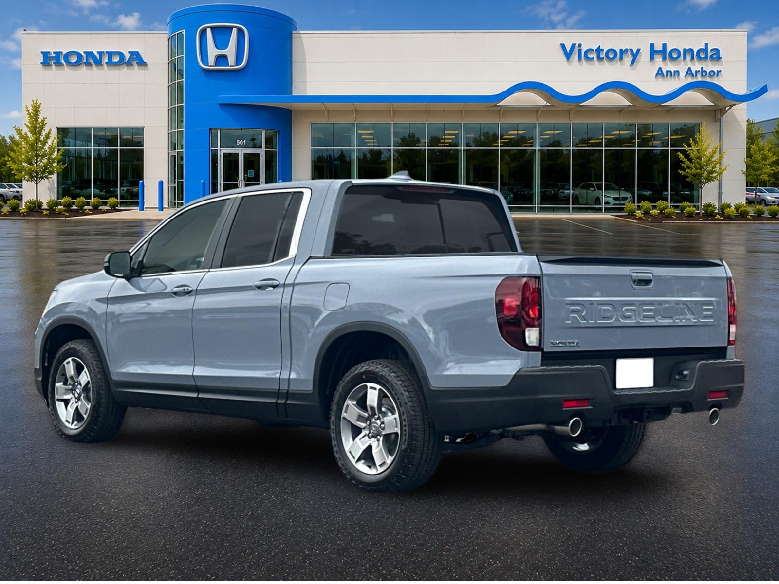 New 2026 Sonic Gray Pearl Honda RTL image 7