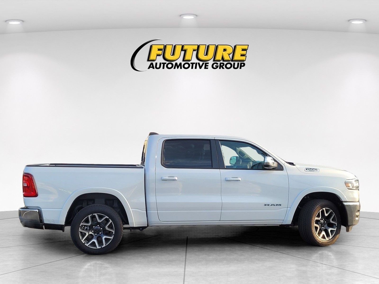 Used 2025 White Ram Laramie image 32