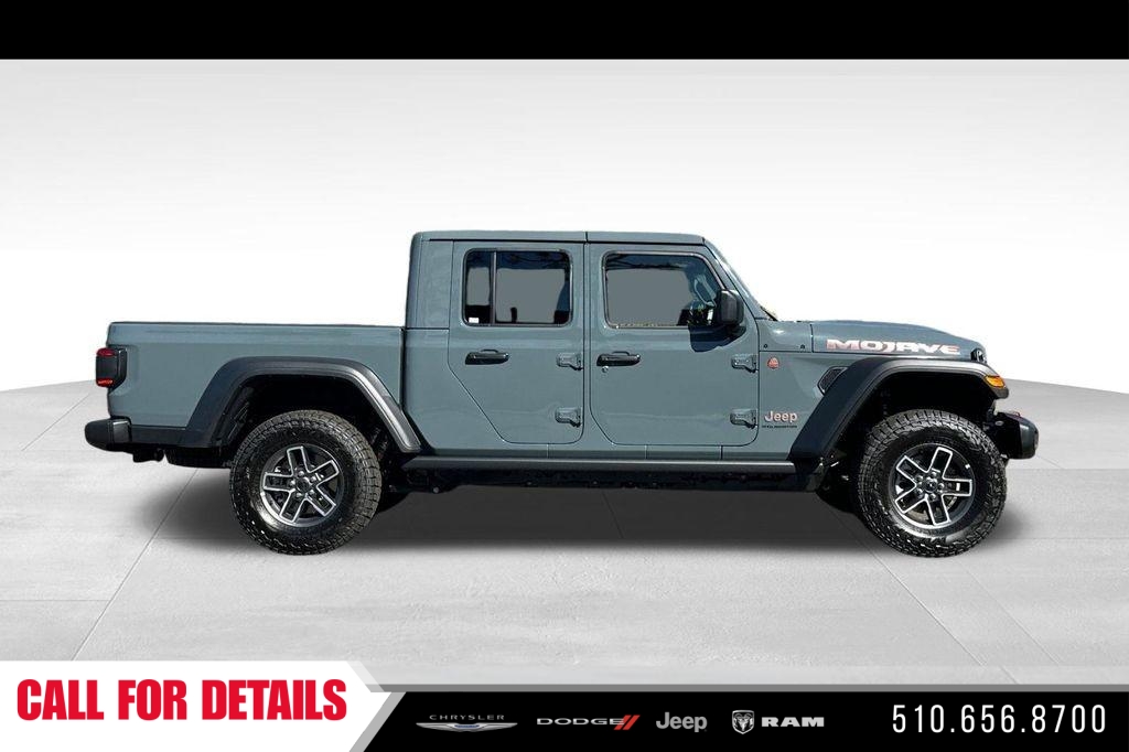 New 2026 Anvil Clear-Coat Exterior Paint Jeep Mojave image 2