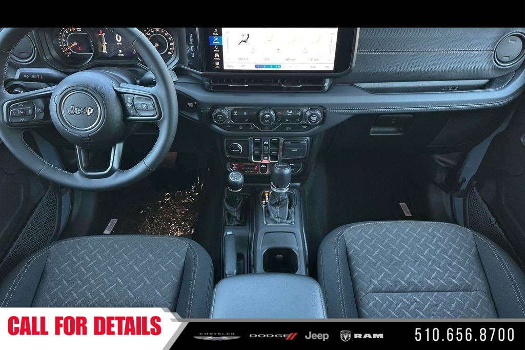 New 2026 Anvil Clear-Coat Exterior Paint Jeep Mojave image 12