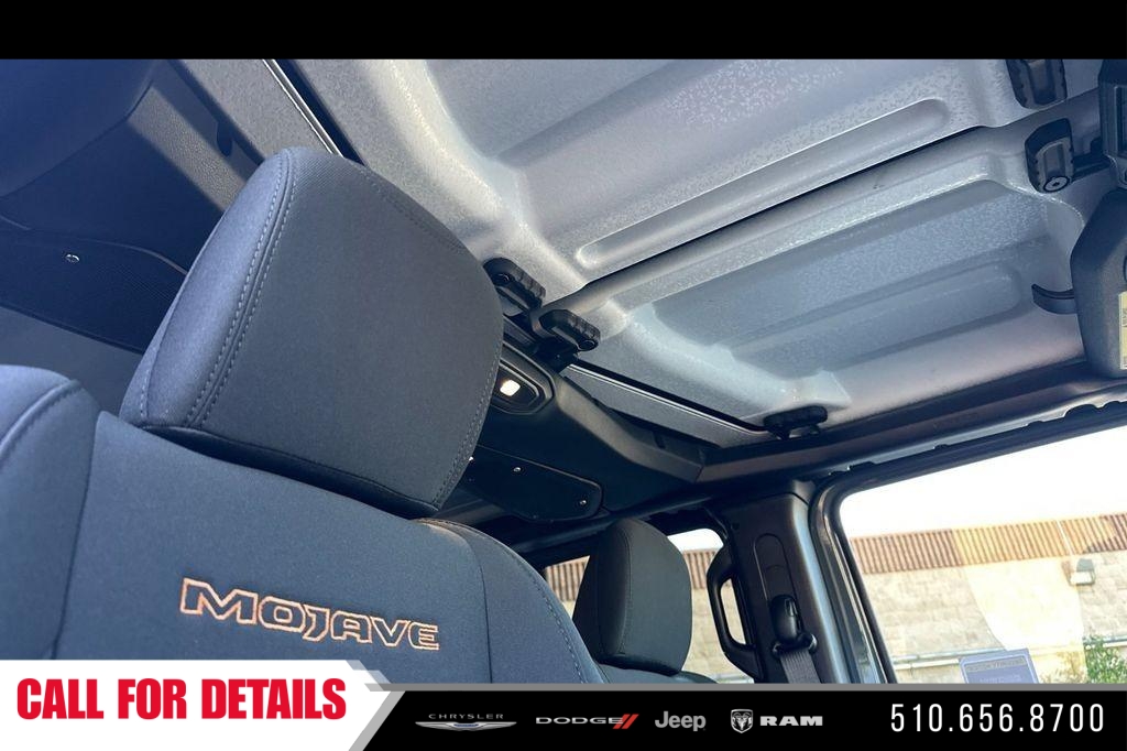 New 2026 Anvil Clear-Coat Exterior Paint Jeep Mojave image 15