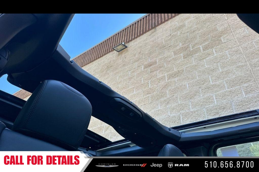 New 2026 Anvil Clear-Coat Exterior Paint Jeep Rubicon image 17