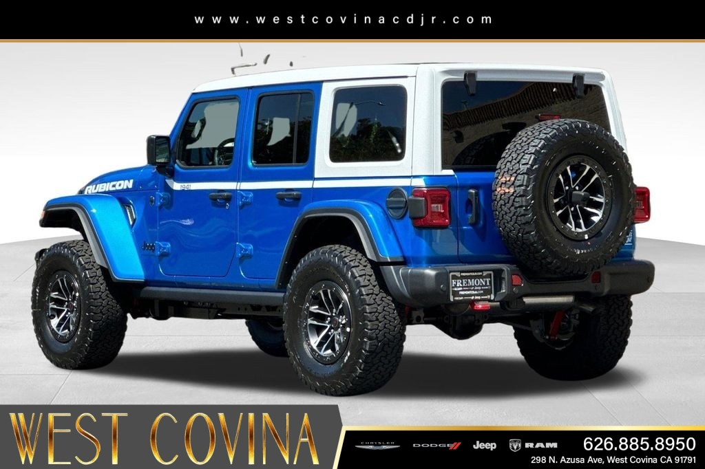 New 2026 Hydro Blue Pearl-Coat Exterior Paint Jeep Rubicon X image 5