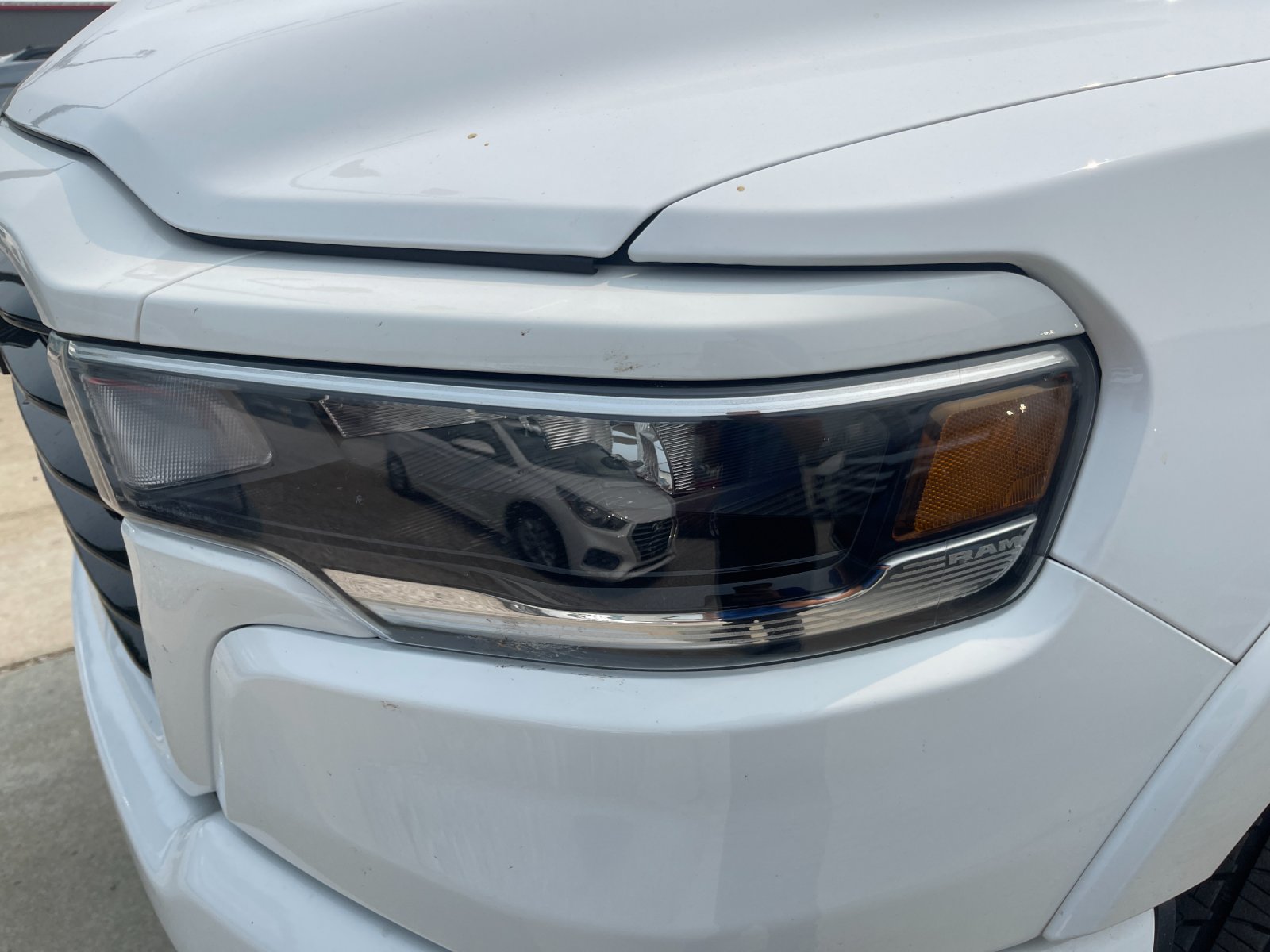 Used 2025 White Ram Laramie image 9