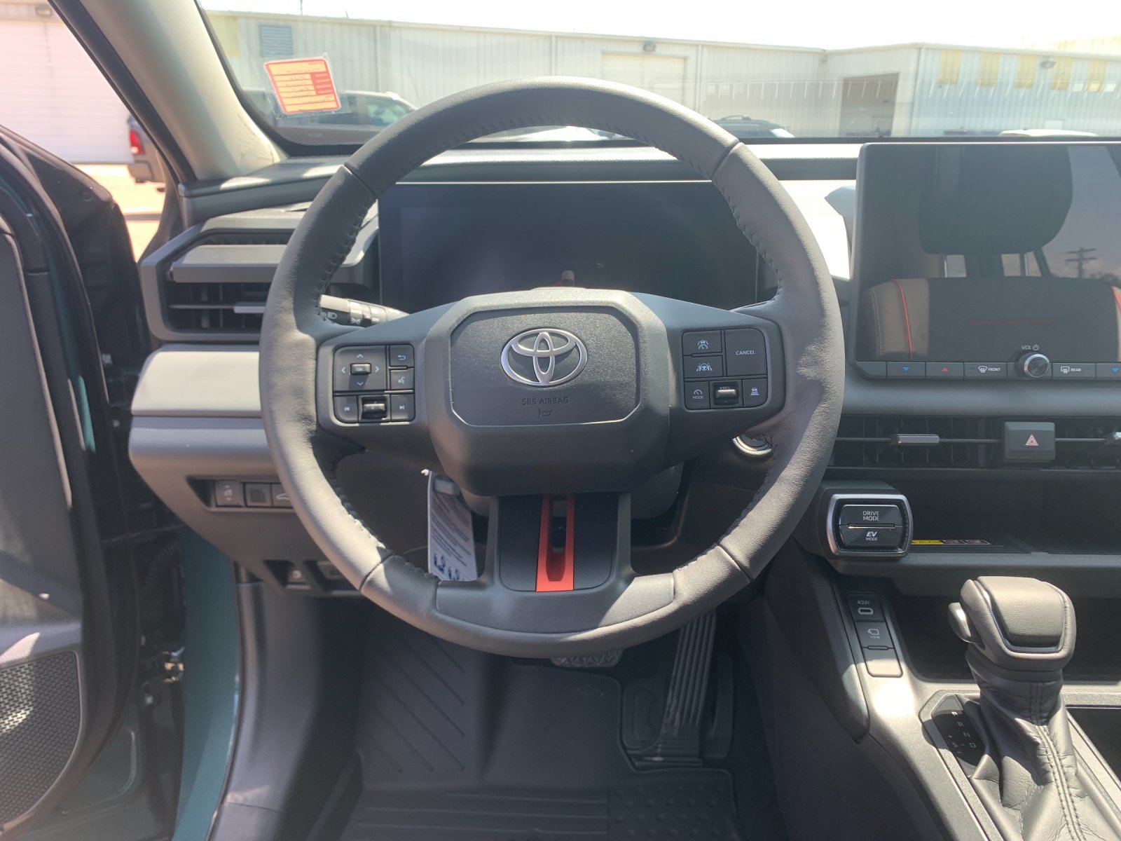 Used 2026  Toyota Woodland image 18