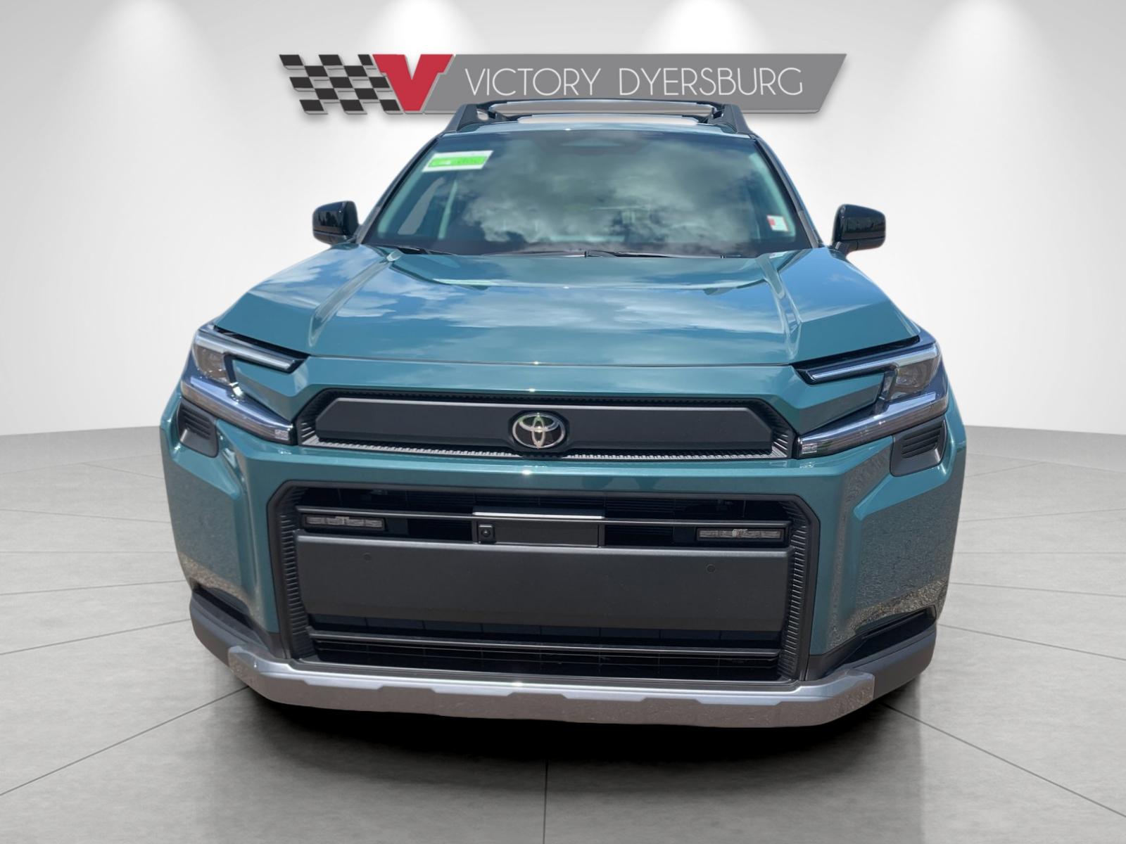 Used 2026  Toyota Woodland image 9