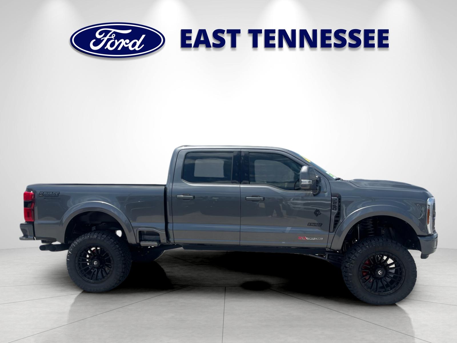 New 2026 Gray Ford XLT image 2