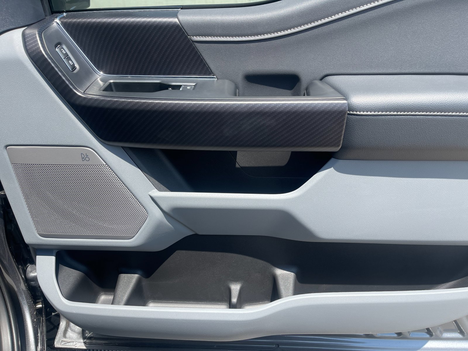 New 2026 Gray Ford XLT image 17