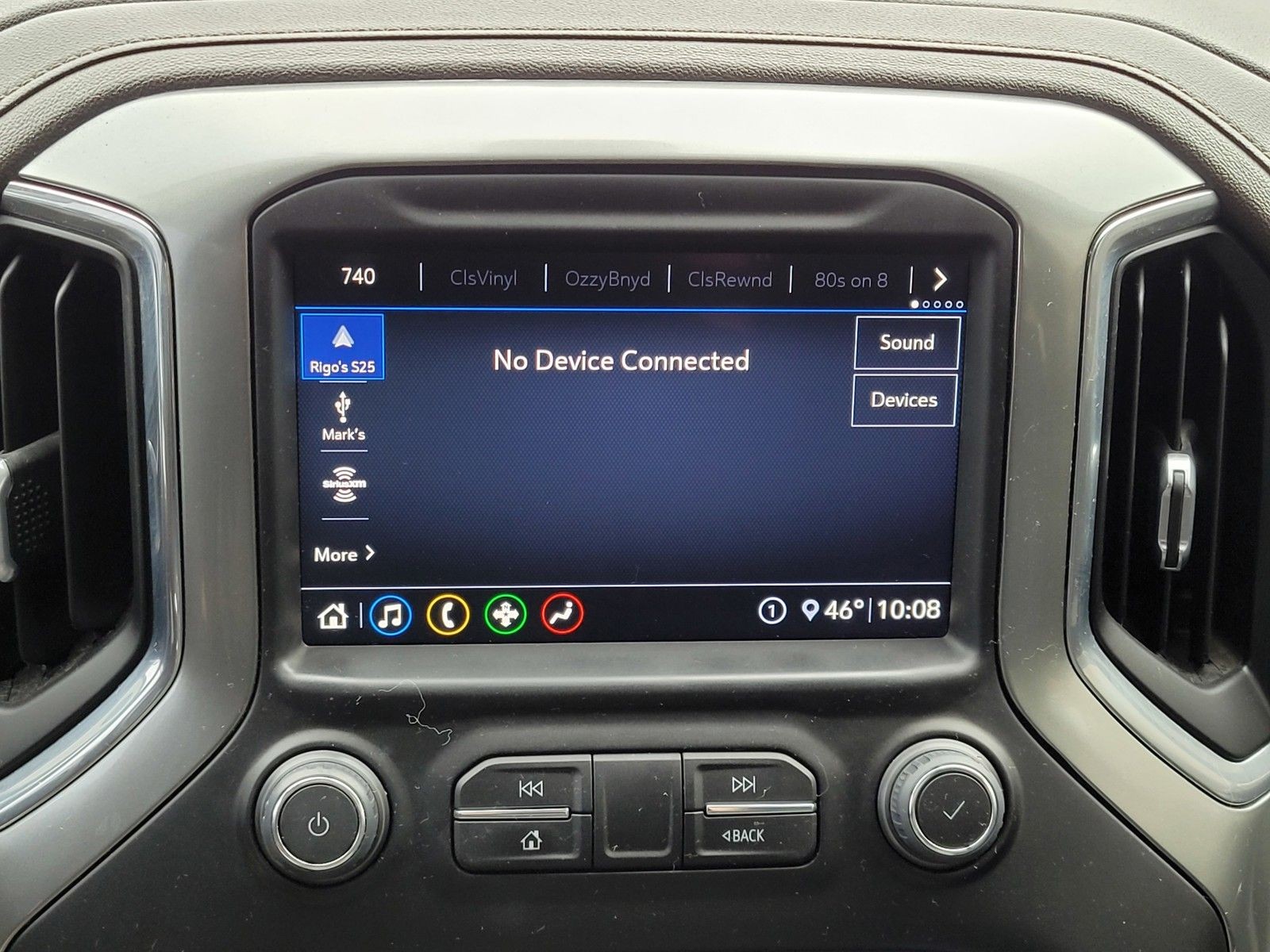 Used 2020 White Chevrolet LT image 16