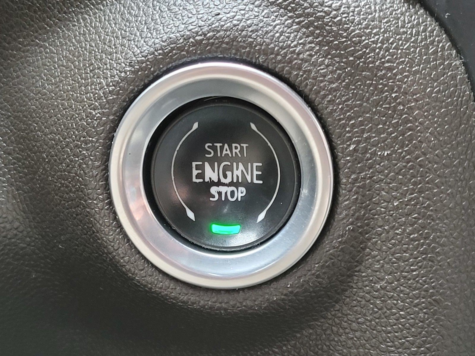 Used 2020 White Chevrolet LT image 21