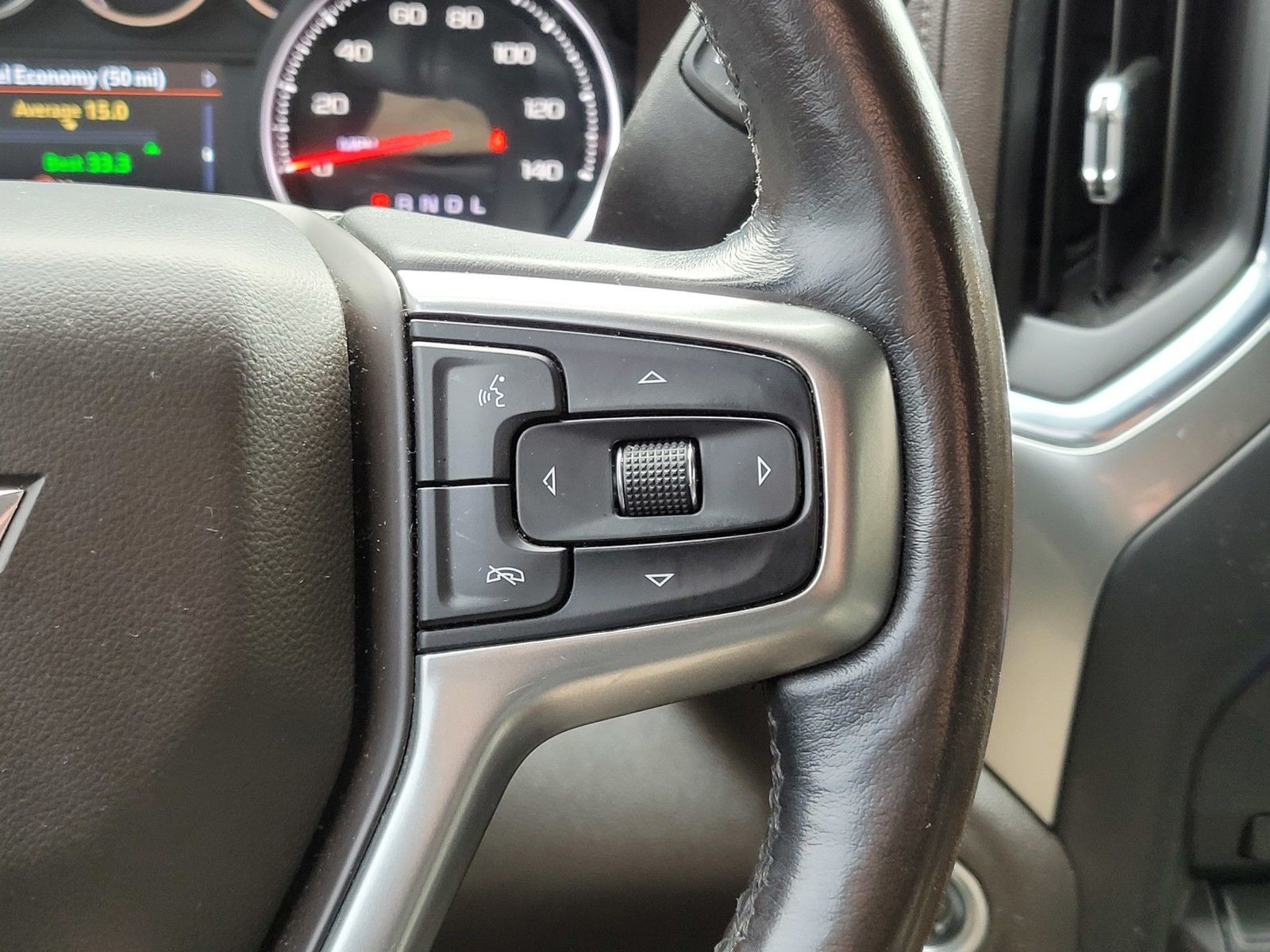 Used 2020 White Chevrolet LT image 24
