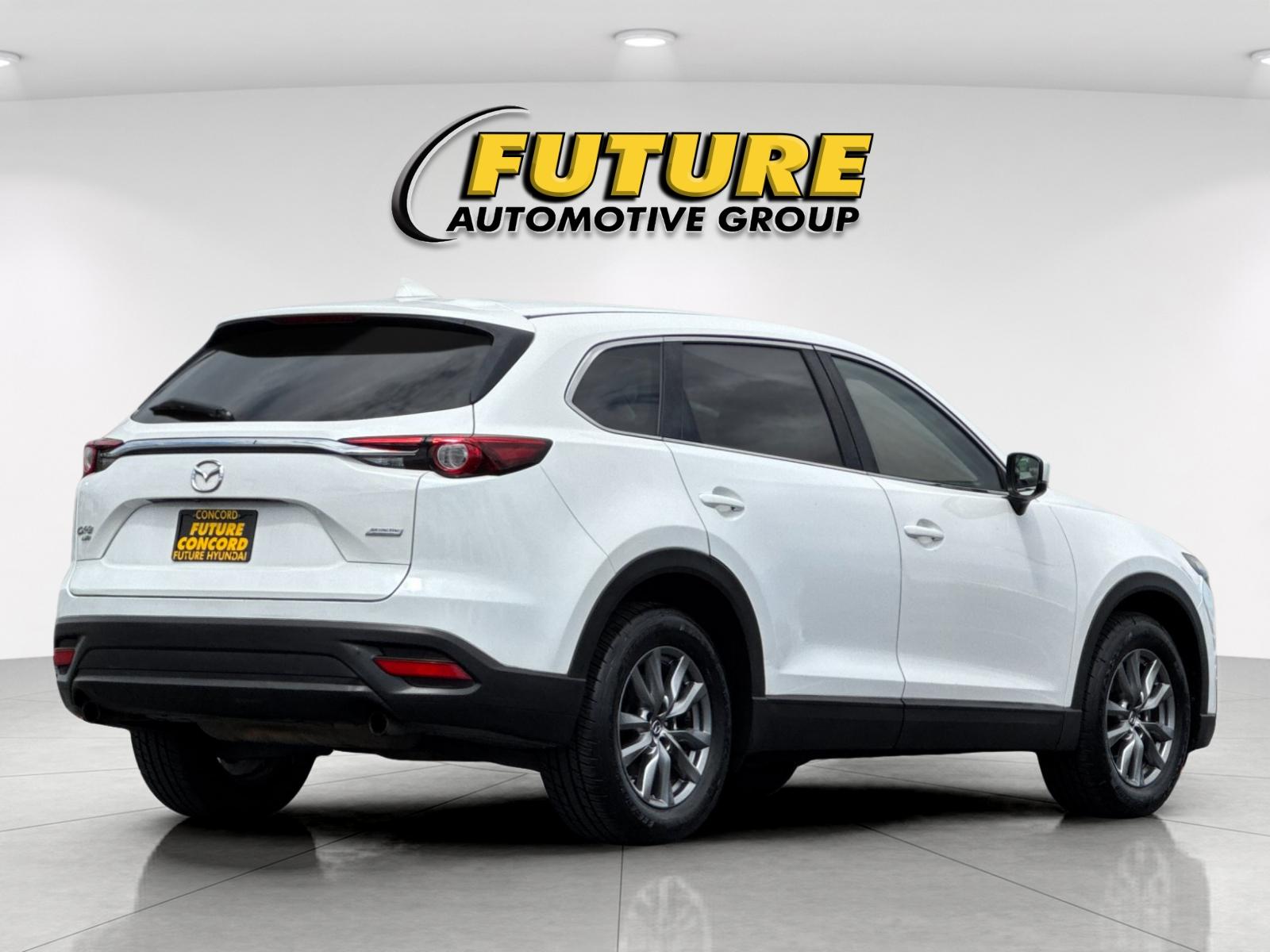 Used 2018 White Mazda Sport image 3