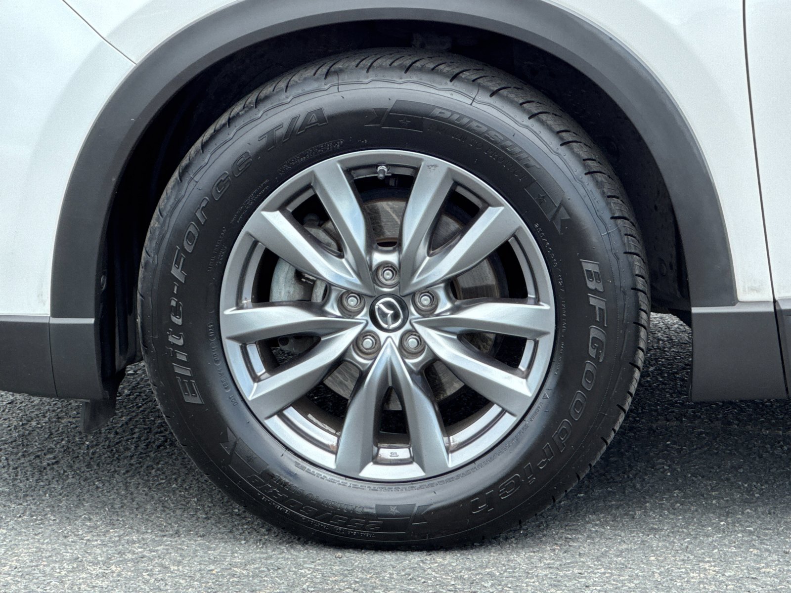 Used 2018 White Mazda Sport image 26