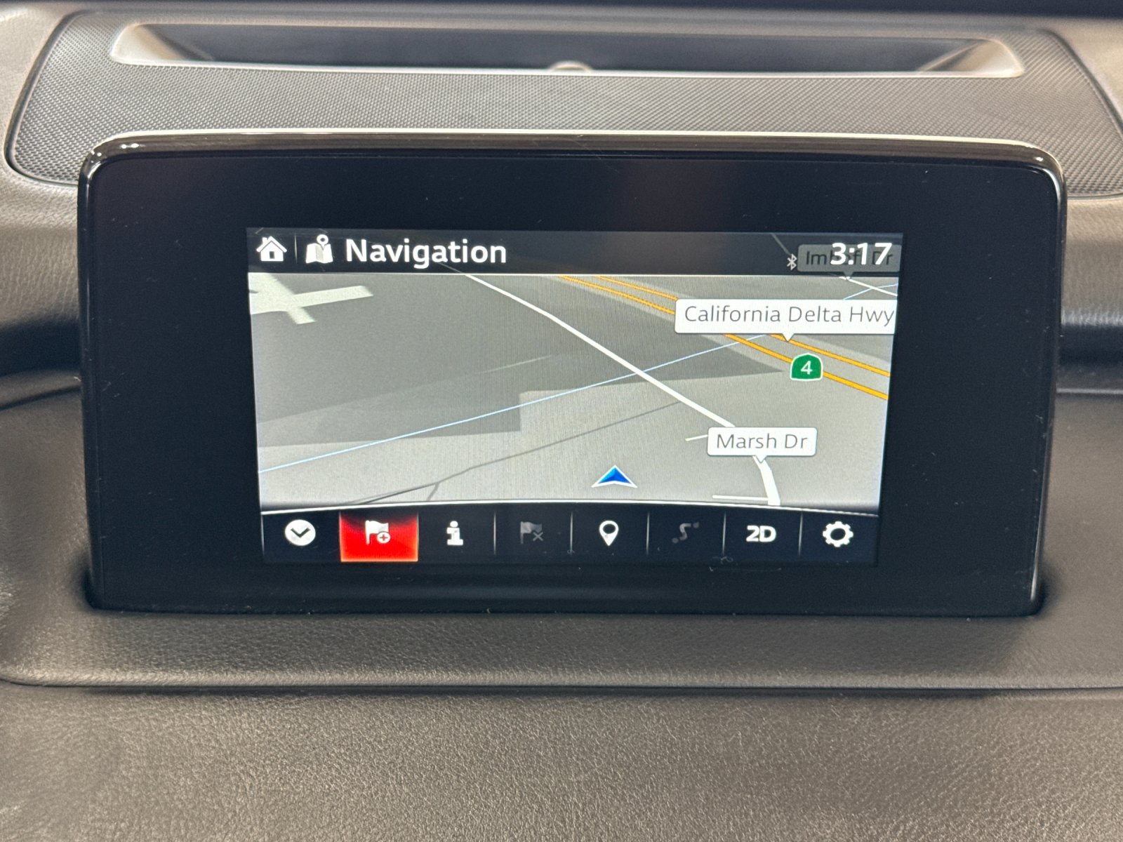 Used 2018 White Mazda Sport image 19