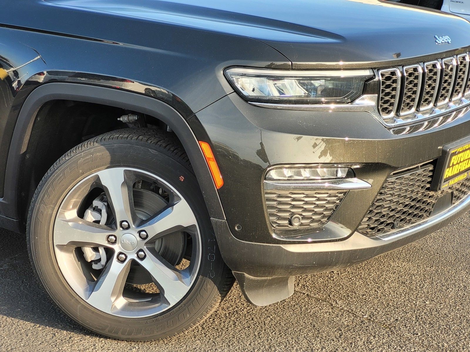 Used 2024  Jeep 4xe image 9
