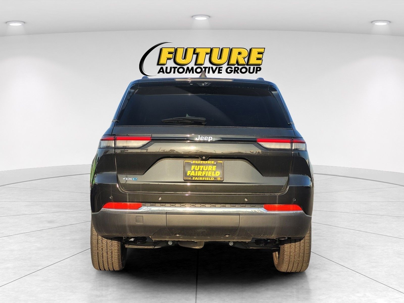 Used 2024  Jeep 4xe image 28