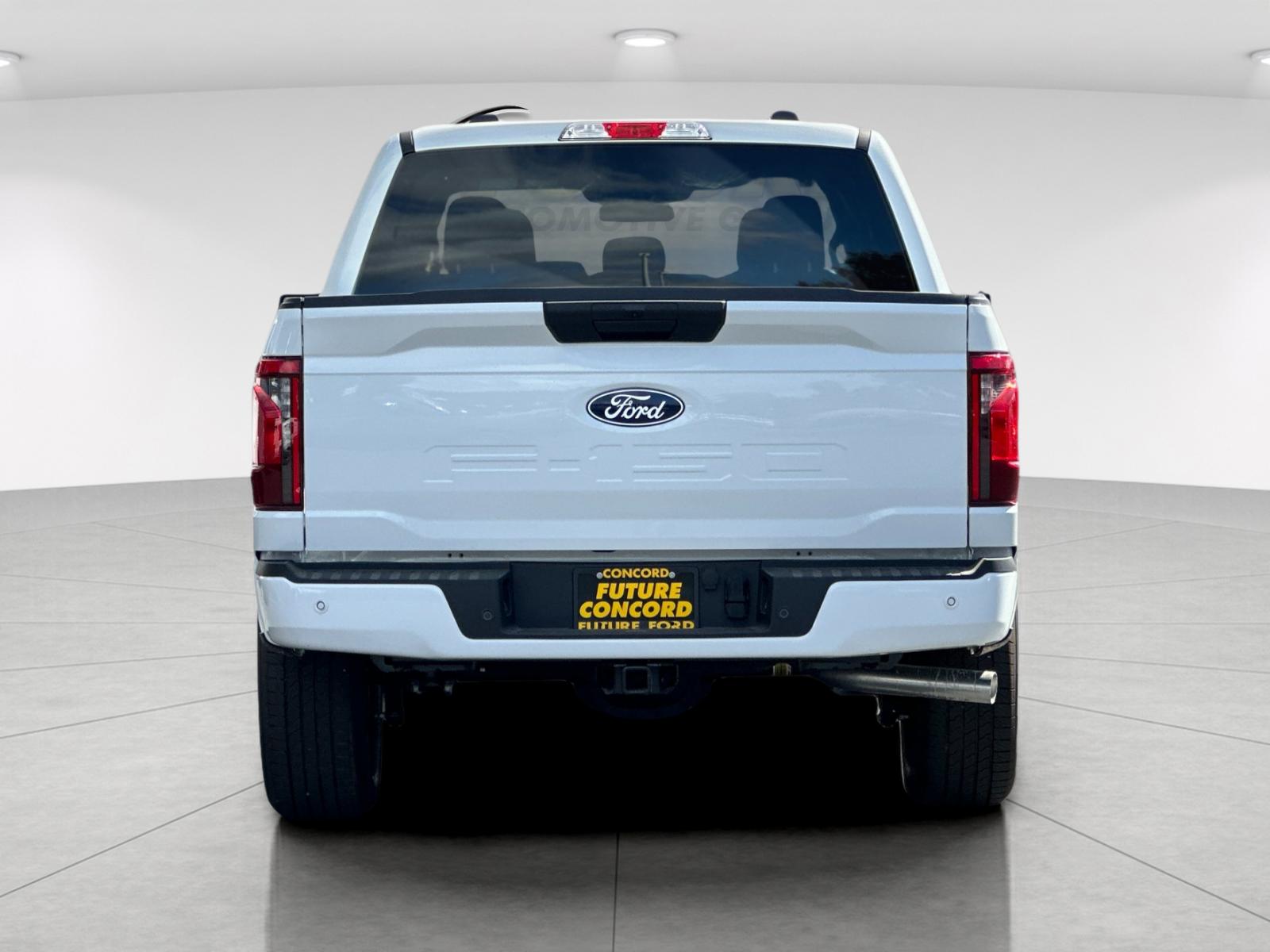 New 2026 Oxford White Ford STX® image 4