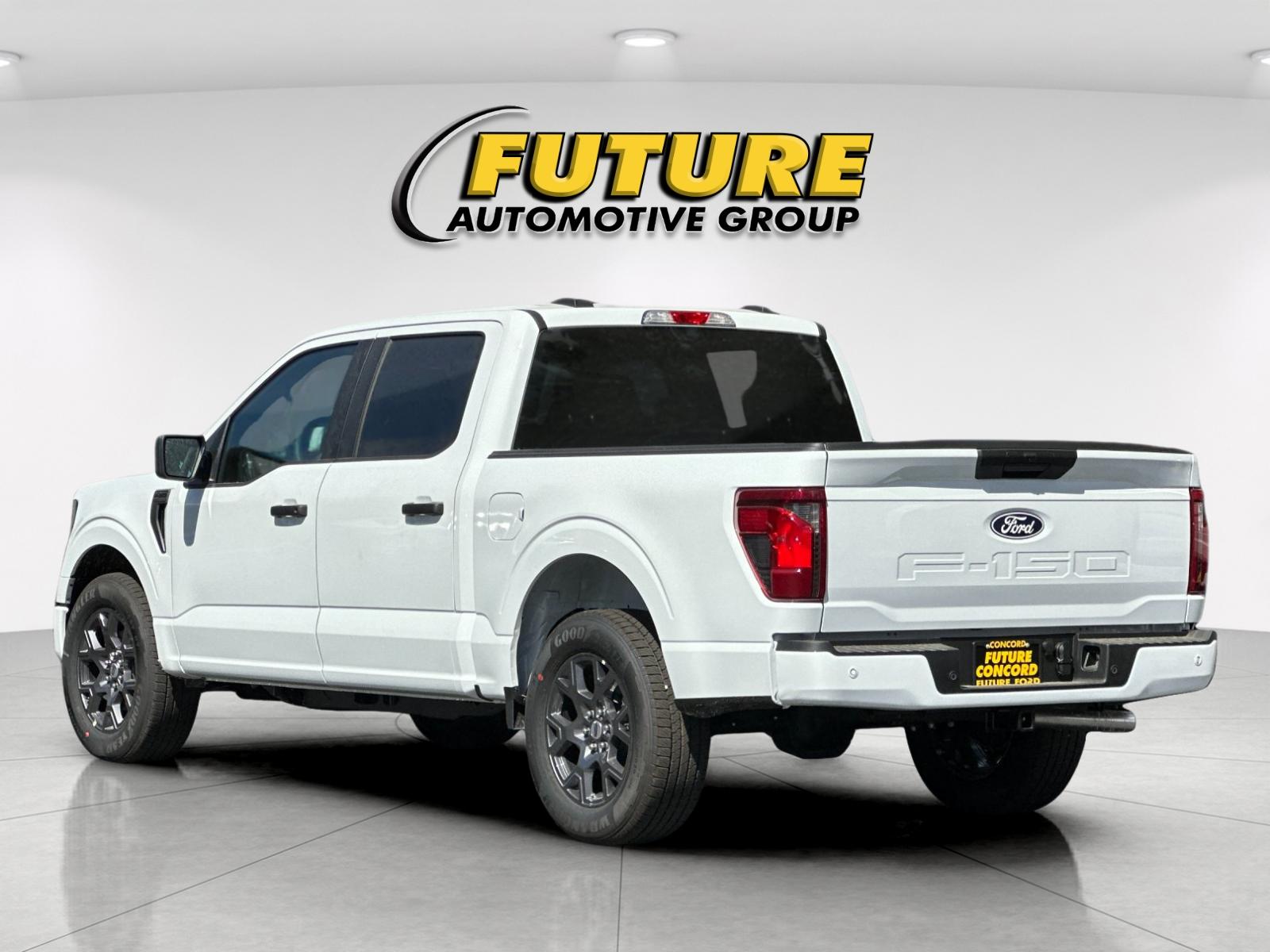 New 2026 Oxford White Ford STX® image 5