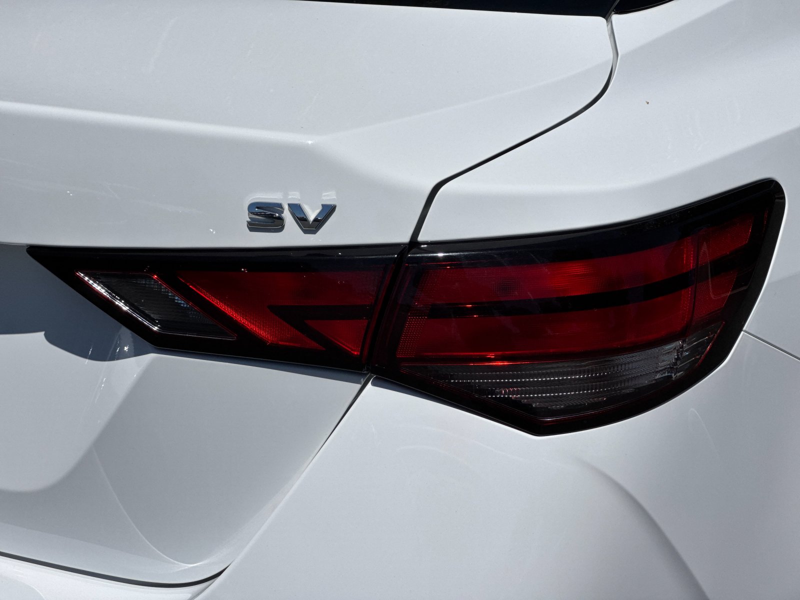 Used 2024 White Nissan SV image 25